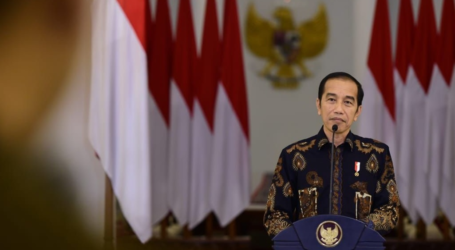 الرئيس الإندونيسي جوكو ويدودو: لقد تجاوز اقتصاد إندونيسيا أدنى نقطة له