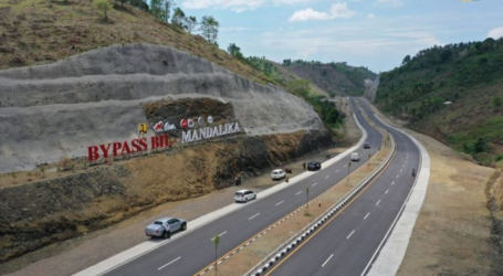 الرئيس جوكو ويدودو: الطريق الالتفافي بين مطار لومبوك ومانداليكا جاهز للزوار