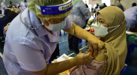 يحث مكتب صحة بنجكولو رؤساء المناطق على تسريع التطعيم