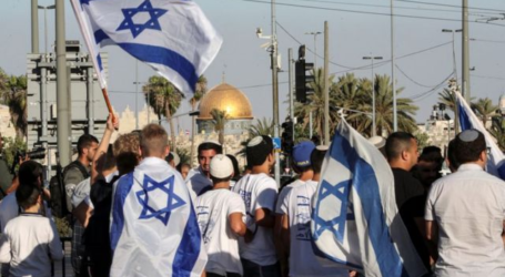 غزة.. احتجاجات تنديدا بمسيرة الأعلام الإسرائيلية