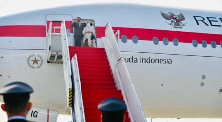 الرئيس جوكووي يصل إلى إندونيسيا عقب الانتهاء من رحلة عمله إلى واشنطن العاصمة