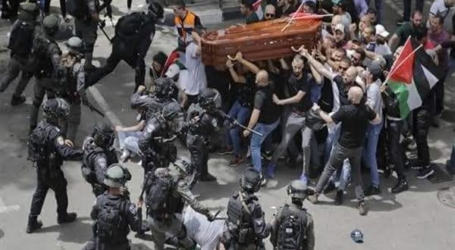 إسرائيل تمتنع عن نشر نتائج تحقيق الاعتداء على جنازة أبو عاقلة