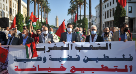 صحفيون مغاربة: التطبيع الإعلامي مع إسرائيل جريمة