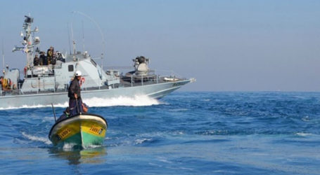 زوارق الاحتلال تطلق النار تجاه مراكب الصيادين في بحر رفح