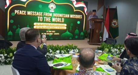 رسالة السلام من المساجد الإندونيسية إلى العالم بمناسبة الذكرى الخمسين لتأسيس مجلس المساجد الإندونيسي