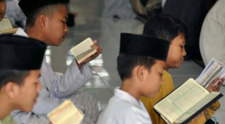 المدارس الداخلية الإسلامية لها مساهمة كبيرة في التعليم في إندونيسيا