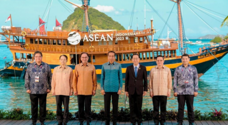 الرئيس الإندونيسي ينقل ثلاثة نتائج للقمة الثانية والأربعين لرابطة دول جنوب شرق آسيا