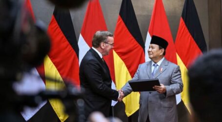 اندونيسيا وألمانيا تتفقان على تحسين التعاون الدفاعي