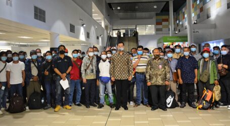 السفير : العمال المهاجرون الإندونيسيون يعودون إلى بابوا غينيا الجديدة للعمل