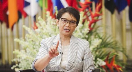 وزيرة الخارجية الإندونيسية تدعو إلى حل الدولتين لإنهاء الصراع في غزة