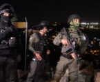 إسرائيل تشترط إخلاء منزل أسيرة فلسطينية من الصحفيين قبيل الإفراج عنها