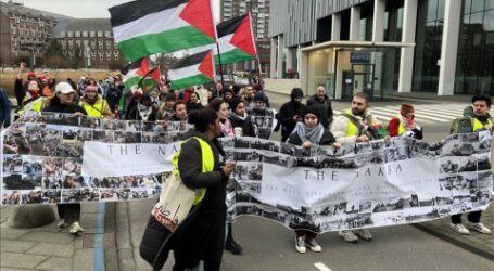 لاهاي.. متظاهرون أمام محكمة العدل الدولية يطالبون بإنصاف فلسطين
