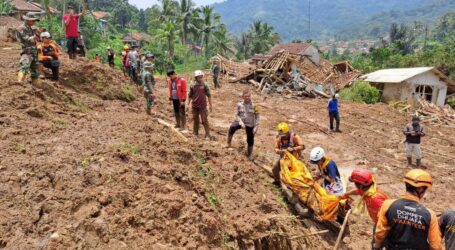 الباسارناس : متفائلون بالعثور على جميع ضحايا الانهيارات الأرضية في غرب باندونج